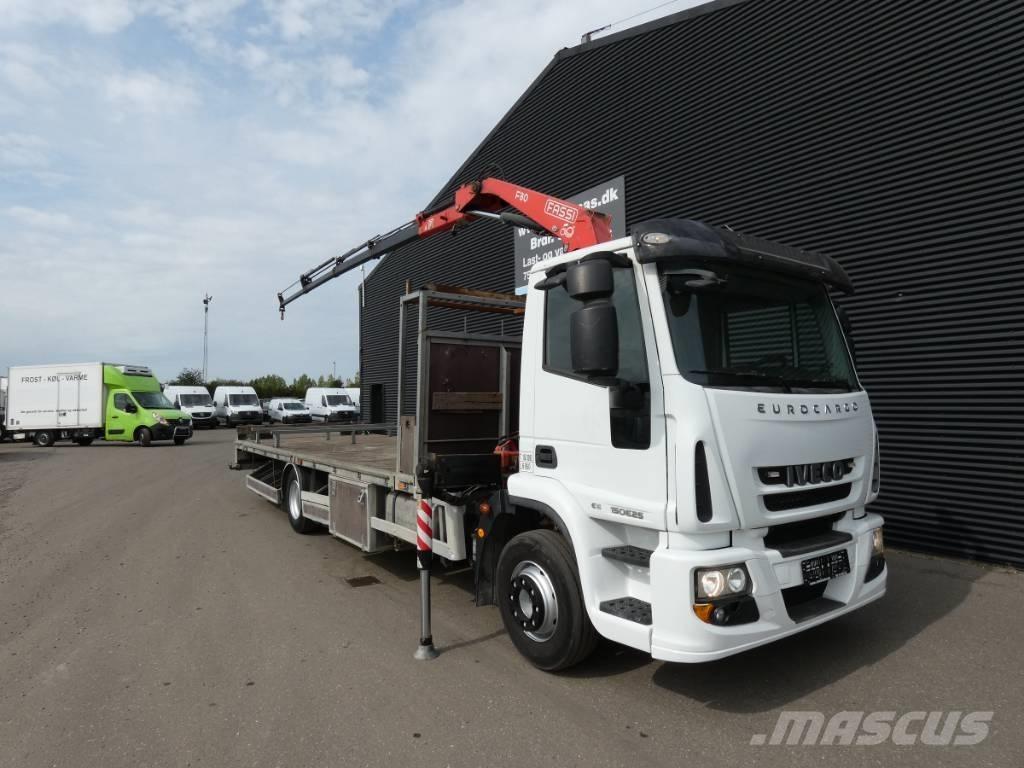 Iveco 150E 25 Lastbil med kran