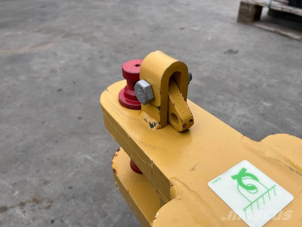 CAT D6R / D6T Zugmaul Andet tilbehør