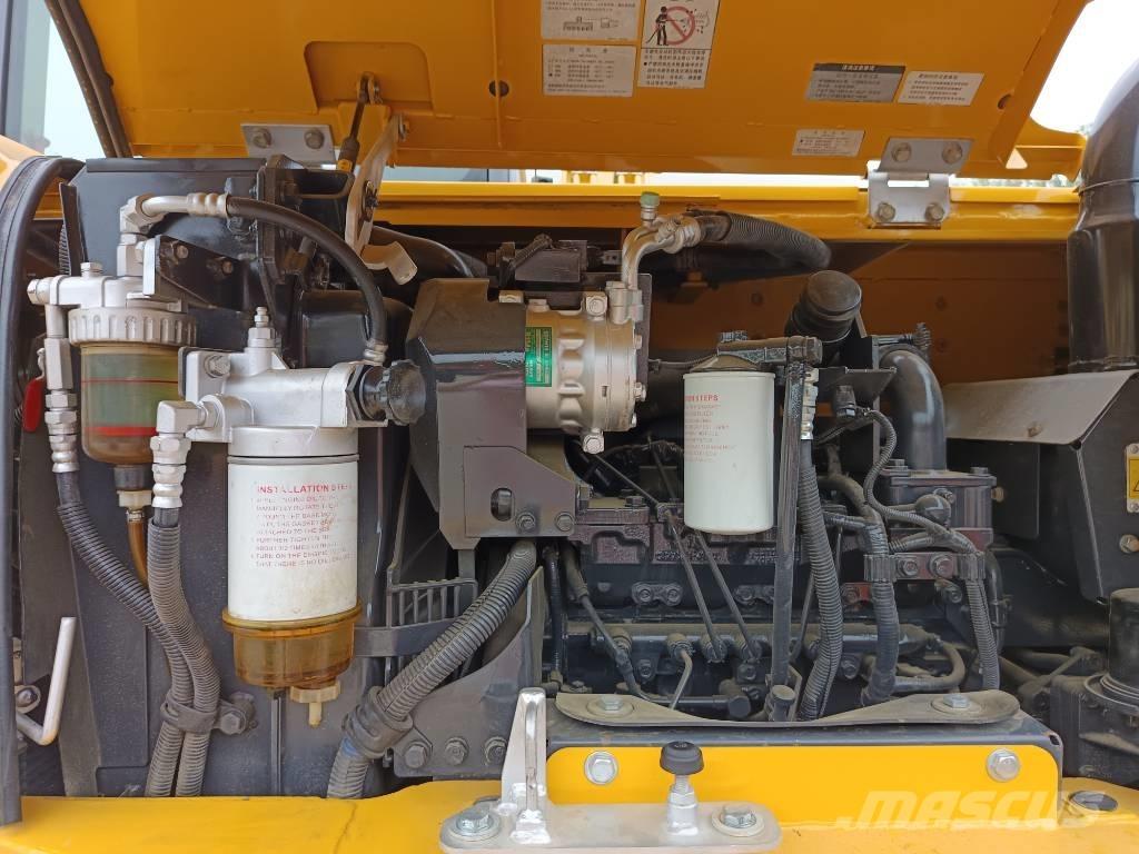 Komatsu PC 70 Midi-gravemaskiner 7t - 12t