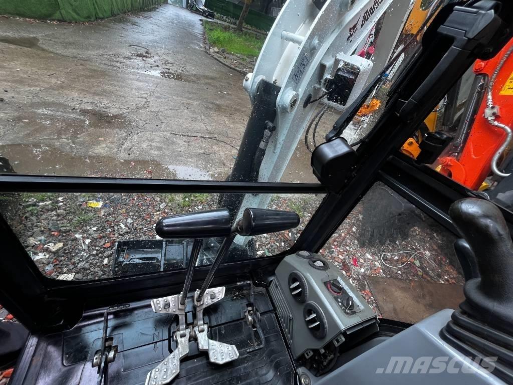 Bobcat E 20z Minigravemaskiner