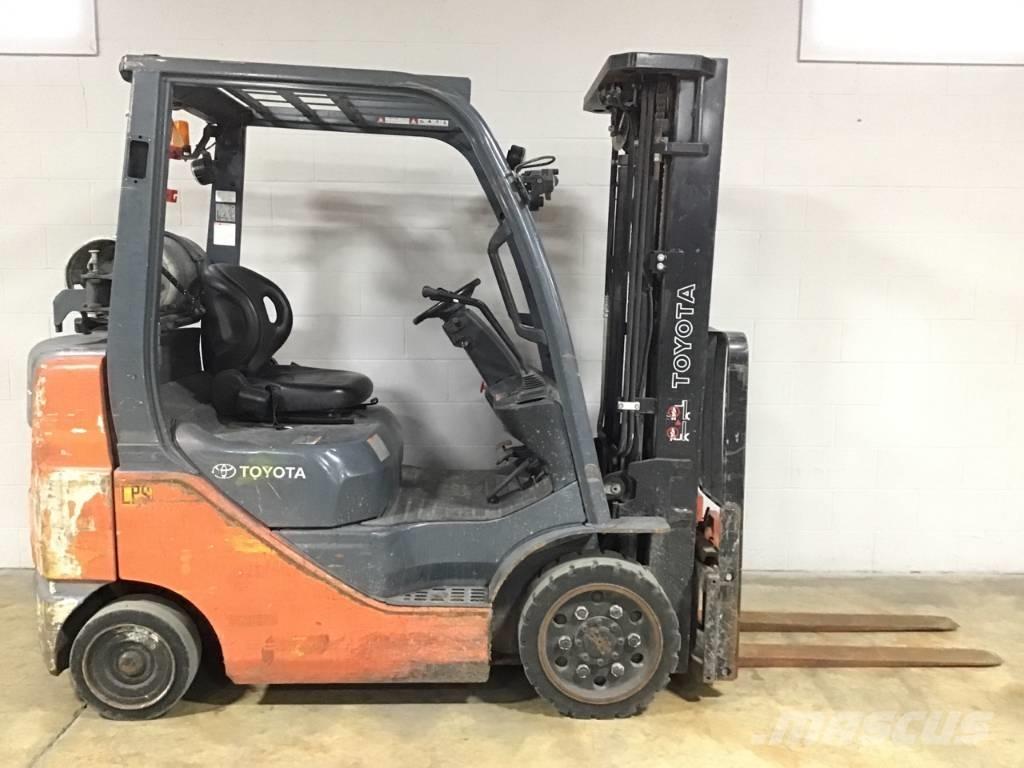 Toyota FGCU25 Gaffeltrucks - andre