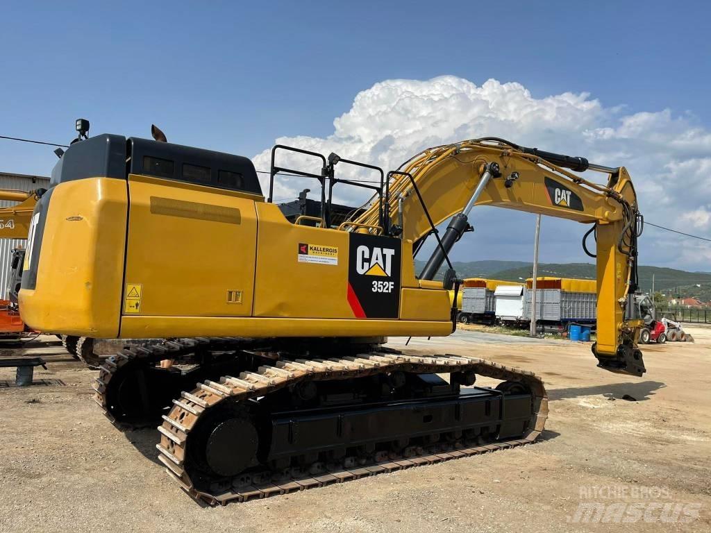CAT 352FL Gravemaskiner på larvebånd