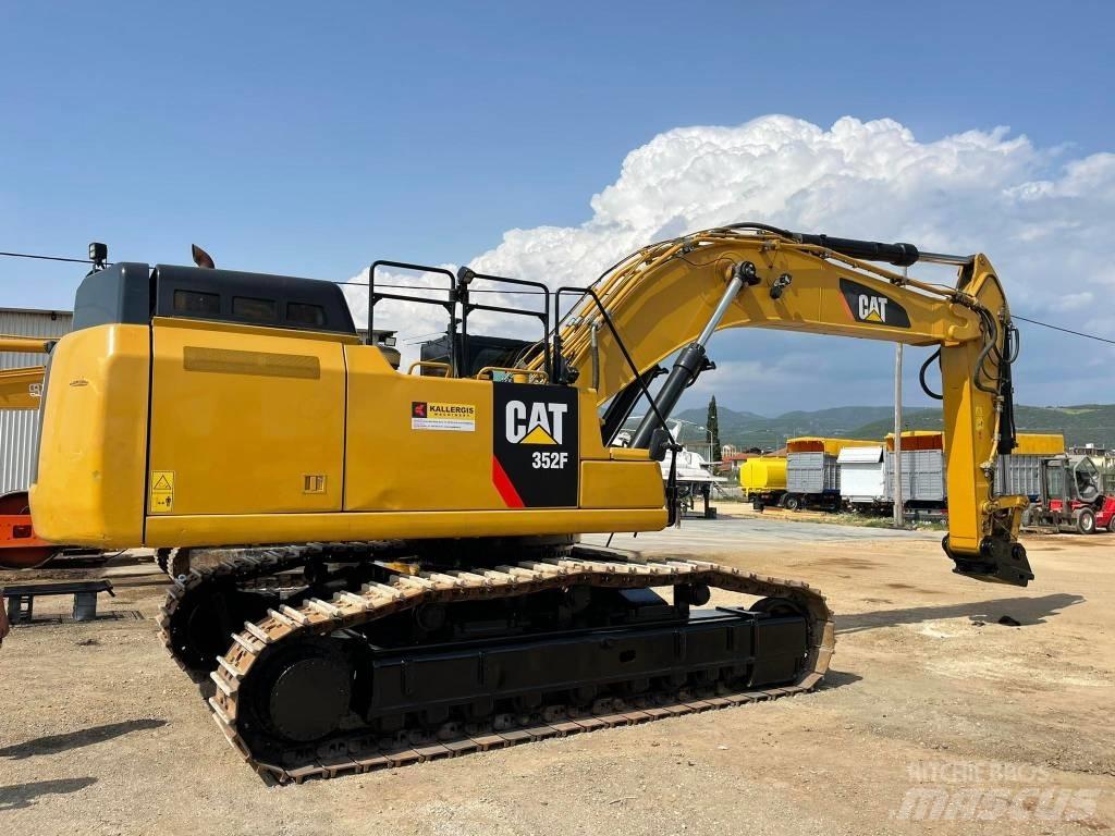 CAT 352FL Gravemaskiner på larvebånd