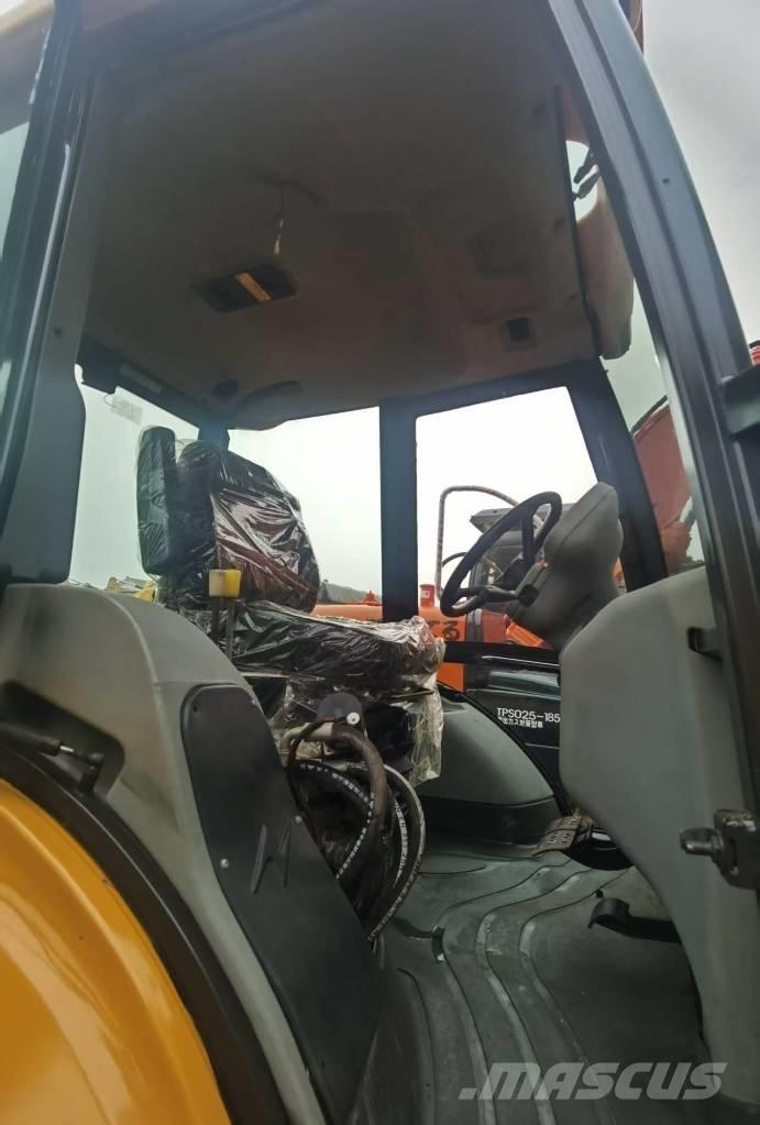 JCB 4 CX Rendegravere