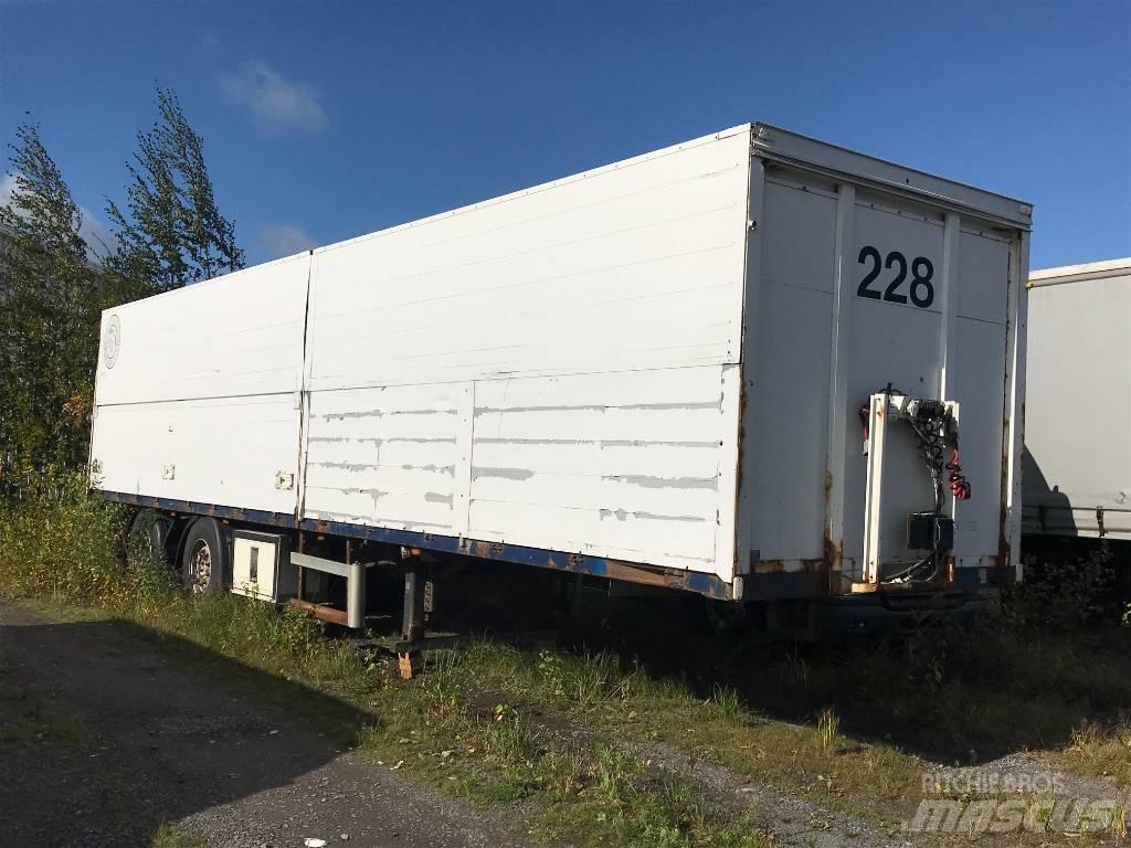 Böse PRSS 18 Semi-trailer med fast kasse