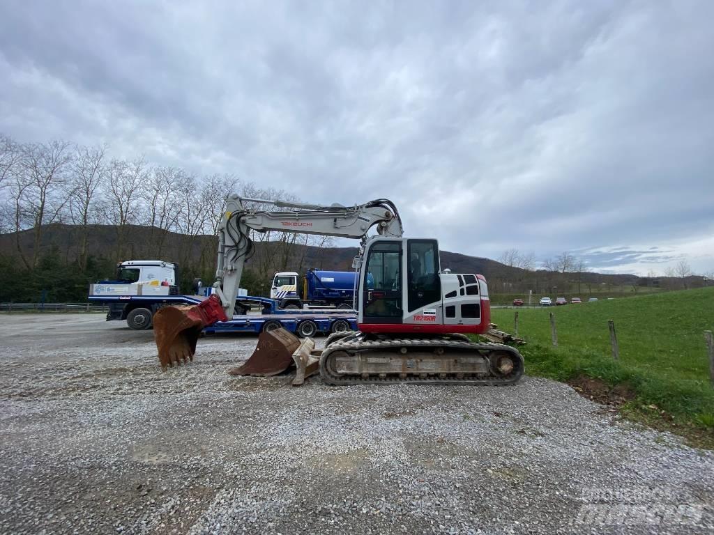 Takeuchi TB 2150 R Gravemaskiner på larvebånd