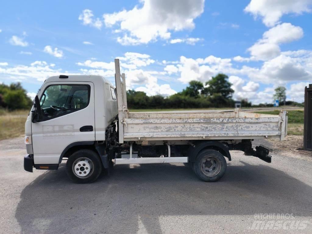 Fuso Canter Lastbiler med tip