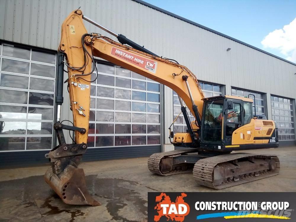 Hyundai HX 220 L Gravemaskiner på larvebånd