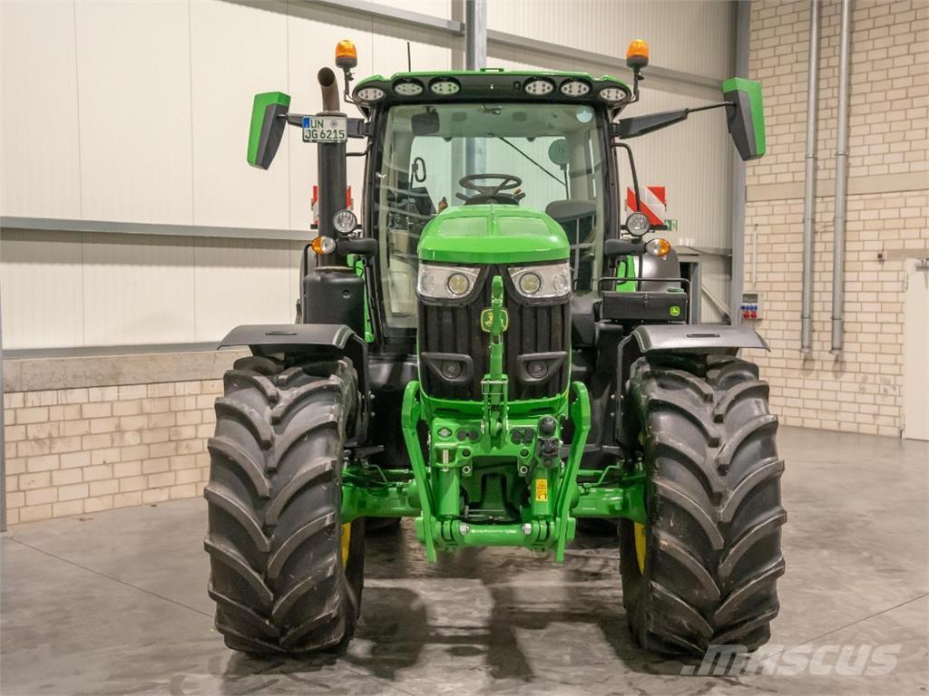 John Deere 6R215 Traktorer