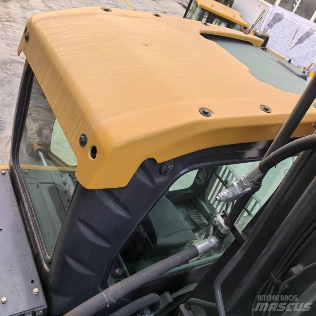Volvo EC 210 D Gravemaskiner på larvebånd