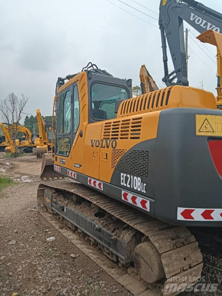 Volvo EC 210 Gravemaskiner på larvebånd