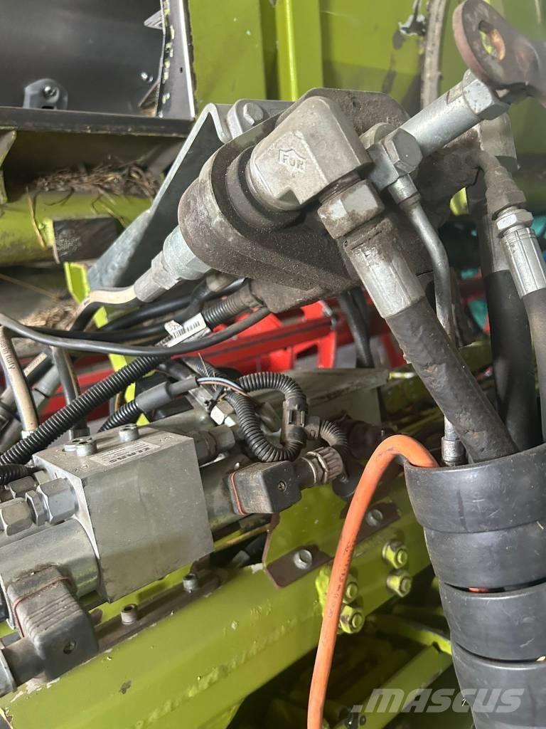 Cressoni FLEX 6 MT Hoveder til mejetærskere
