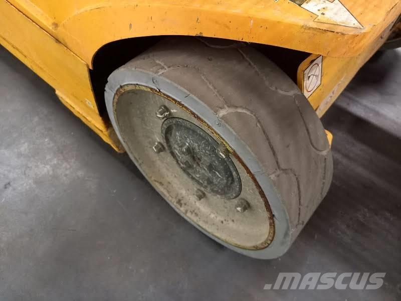 JLG Toucan 8 E Søjlelifte