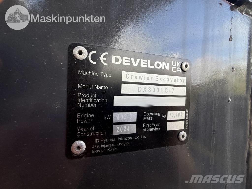 Develon 800 LC Gravemaskiner på larvebånd