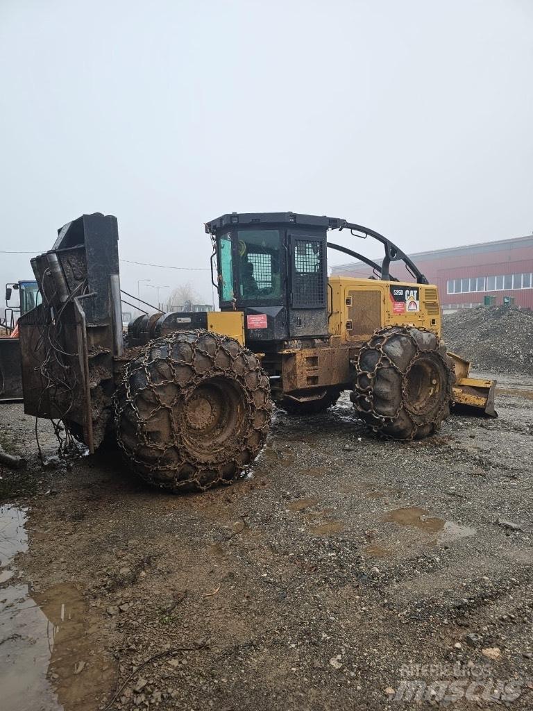 CAT 525 D Udslæbningstraktorer