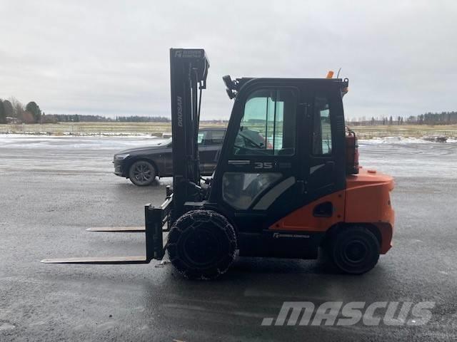 Doosan D35C-7 Diesel gaffeltrucks