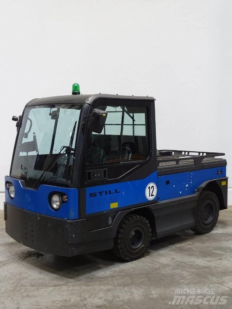 Linde P250 Bugsertruck