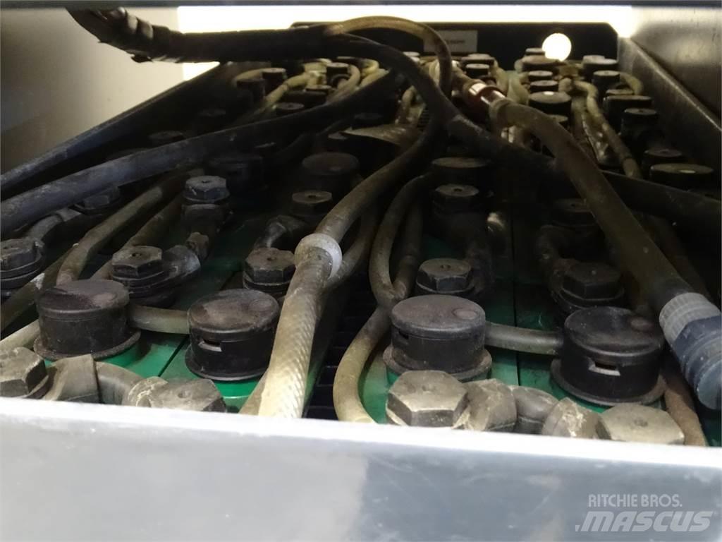 Still EK12I Plukketruck, høj