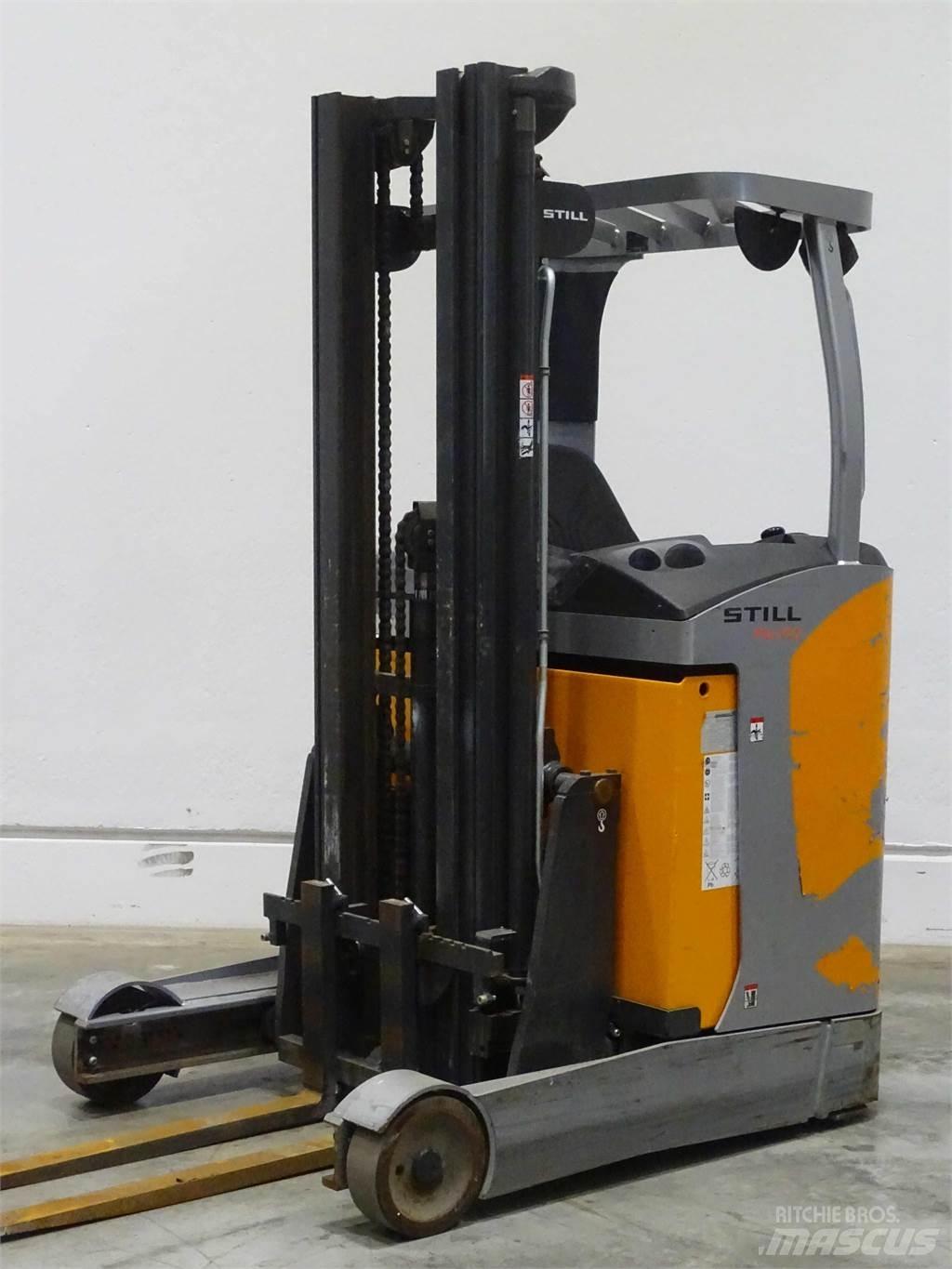 Still FM-X10 Reachtruck