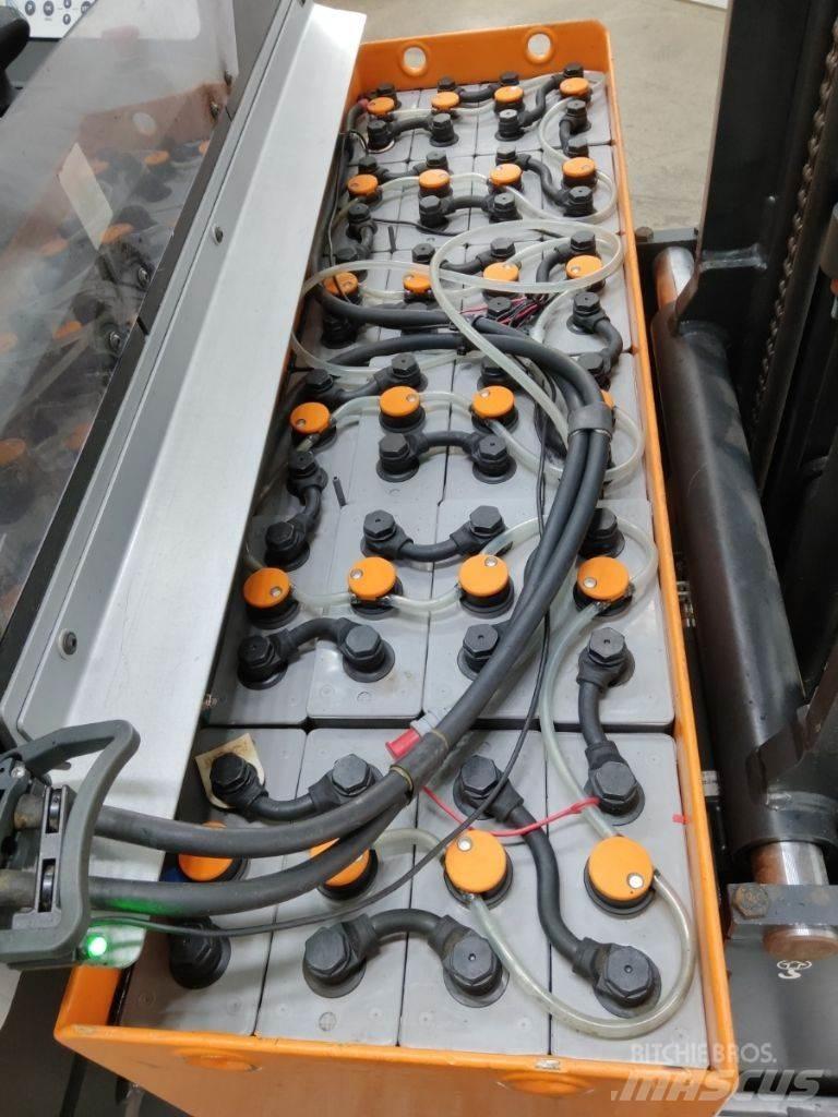 Still FM-X12 Reachtruck