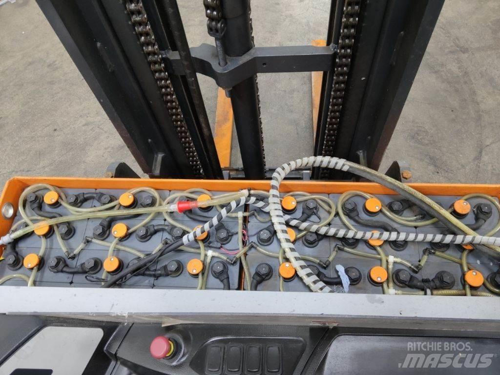 Still FM-X12 Reachtruck