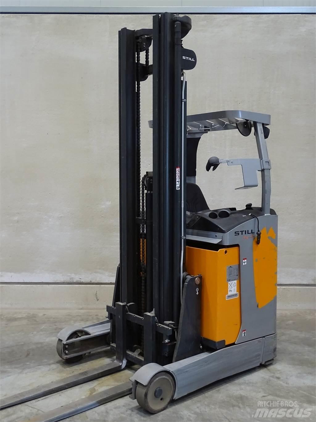Still FM-X12 Reachtruck