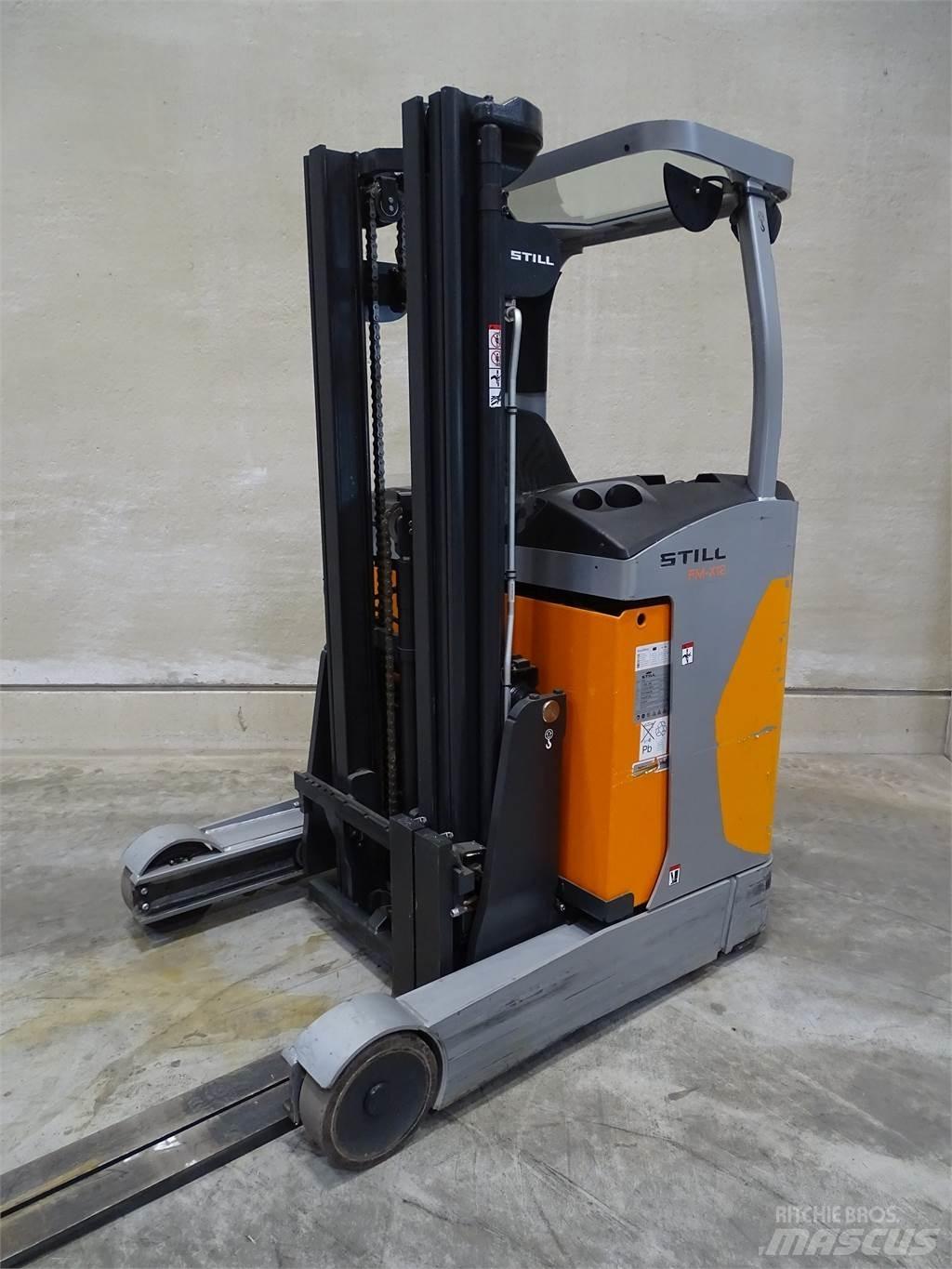 Still FM-X12 Reachtruck