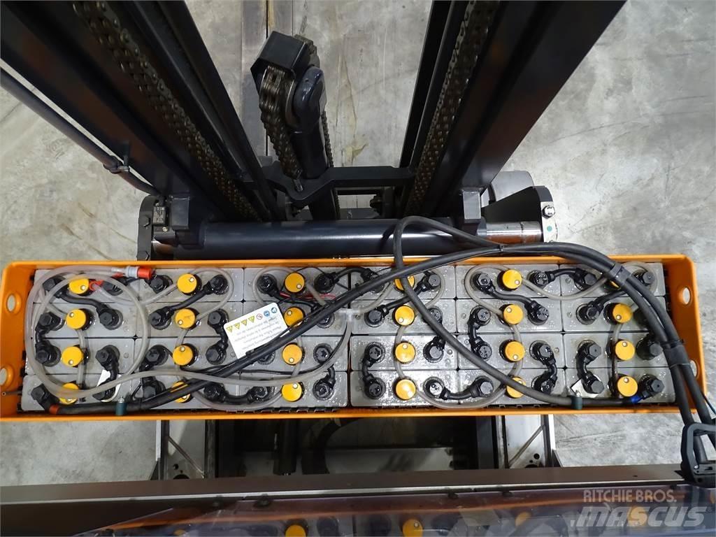 Still FM-X12 Reachtruck