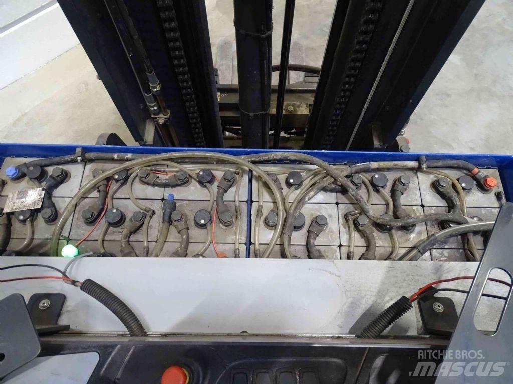 Still FM-X14 Reachtruck