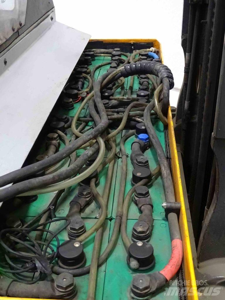 Still FM-X14 Reachtruck
