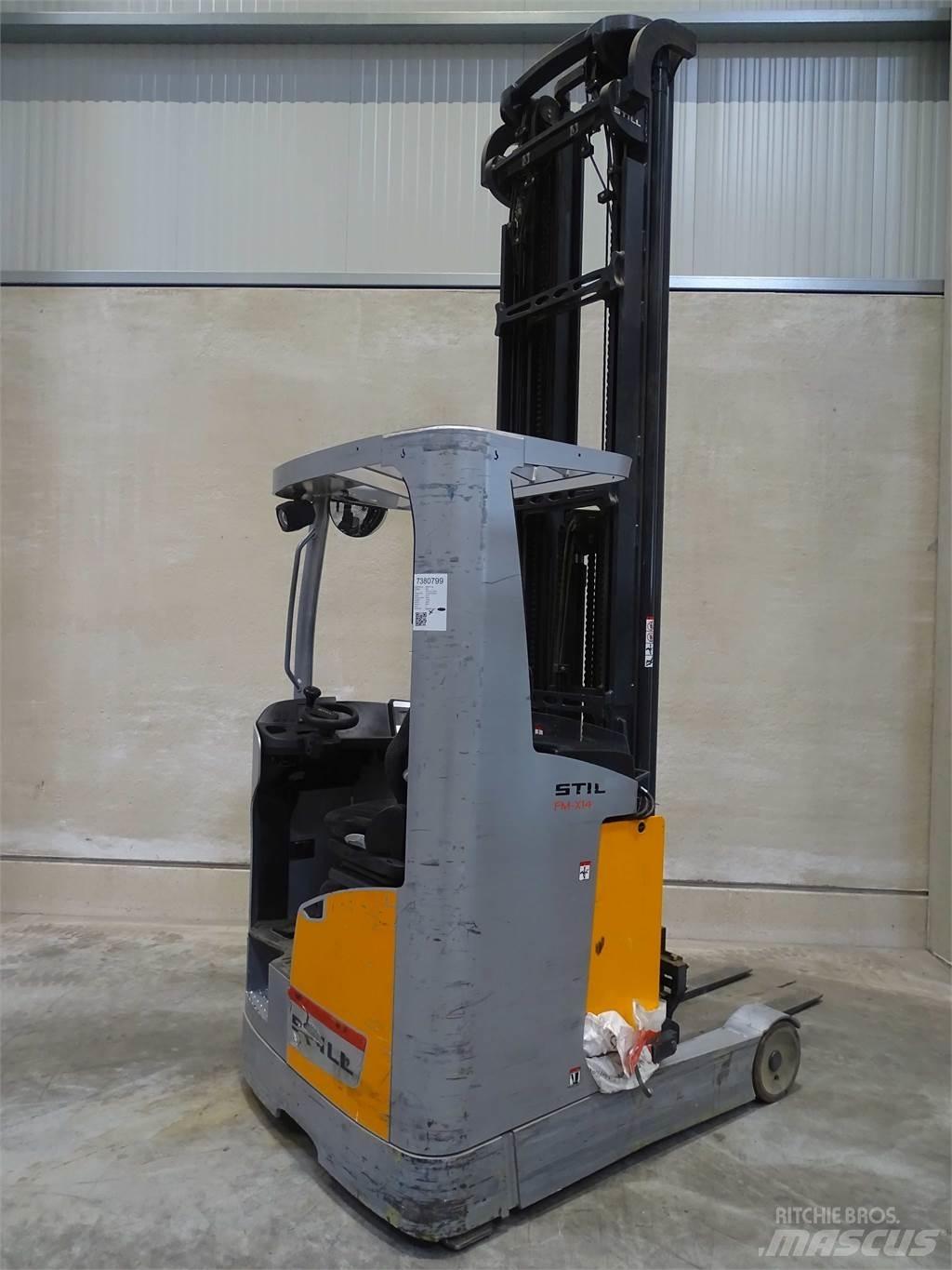 Still FM-X14 Reachtruck