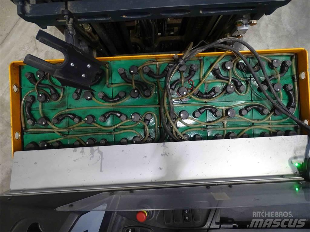 Still FM-X14 Reachtruck