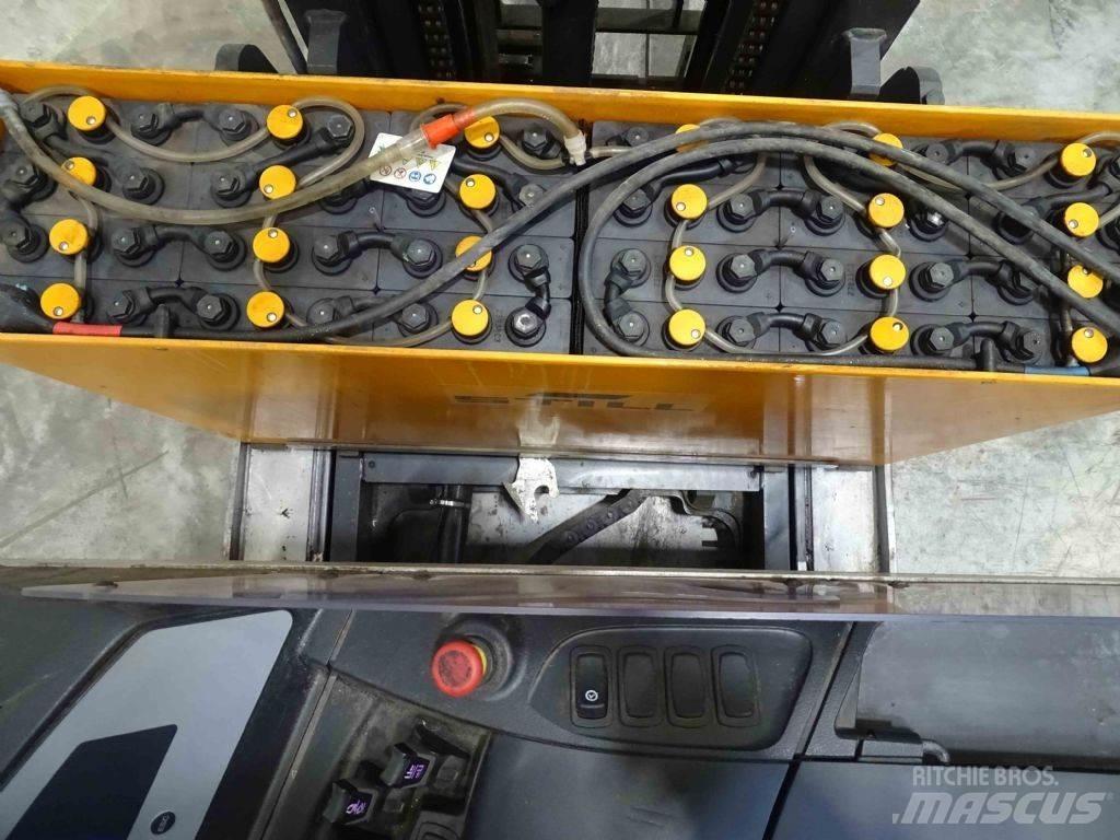 Still FM-X14 Reachtruck
