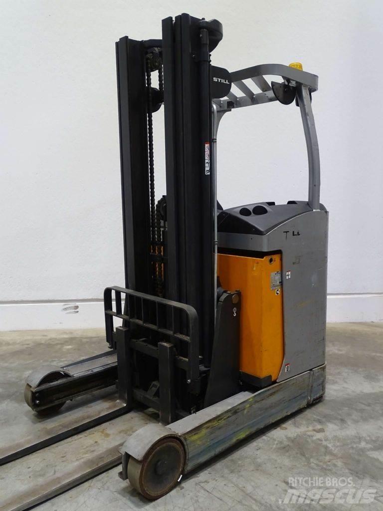 Still FM-X14 Reachtruck