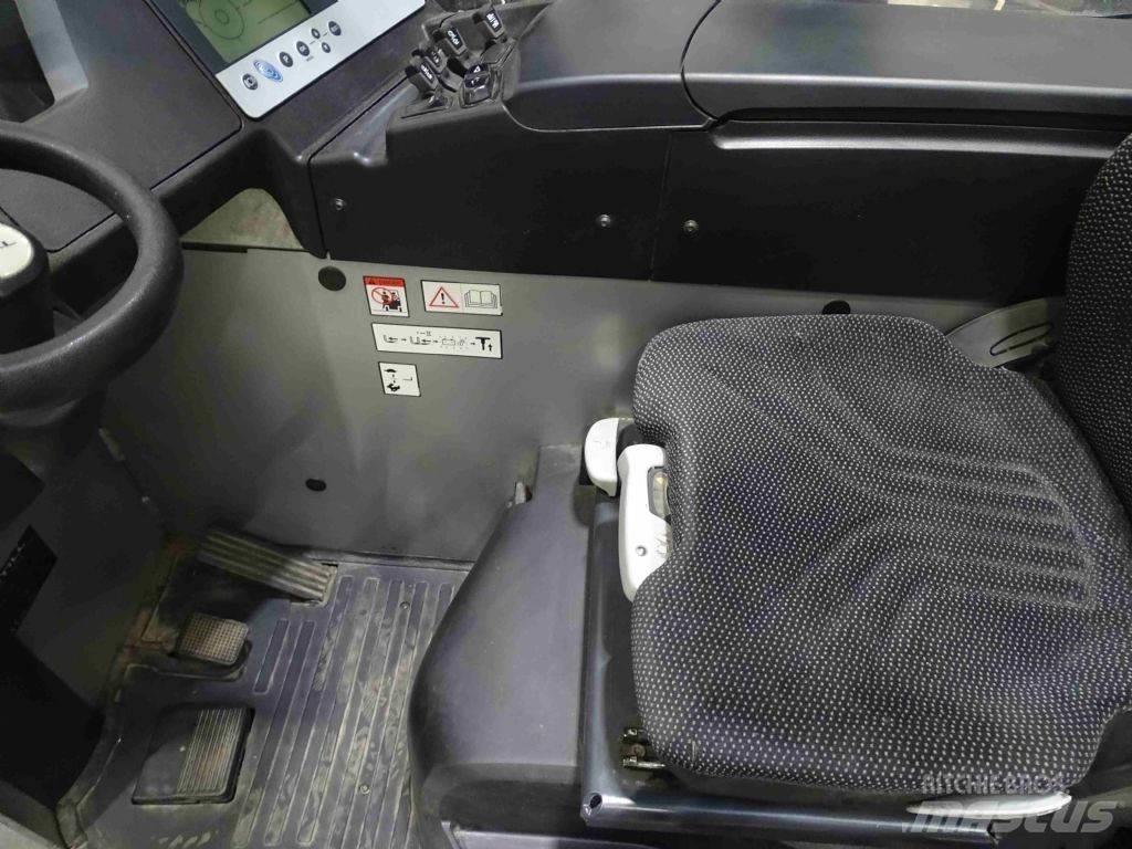 Still FM-X14 Reachtruck