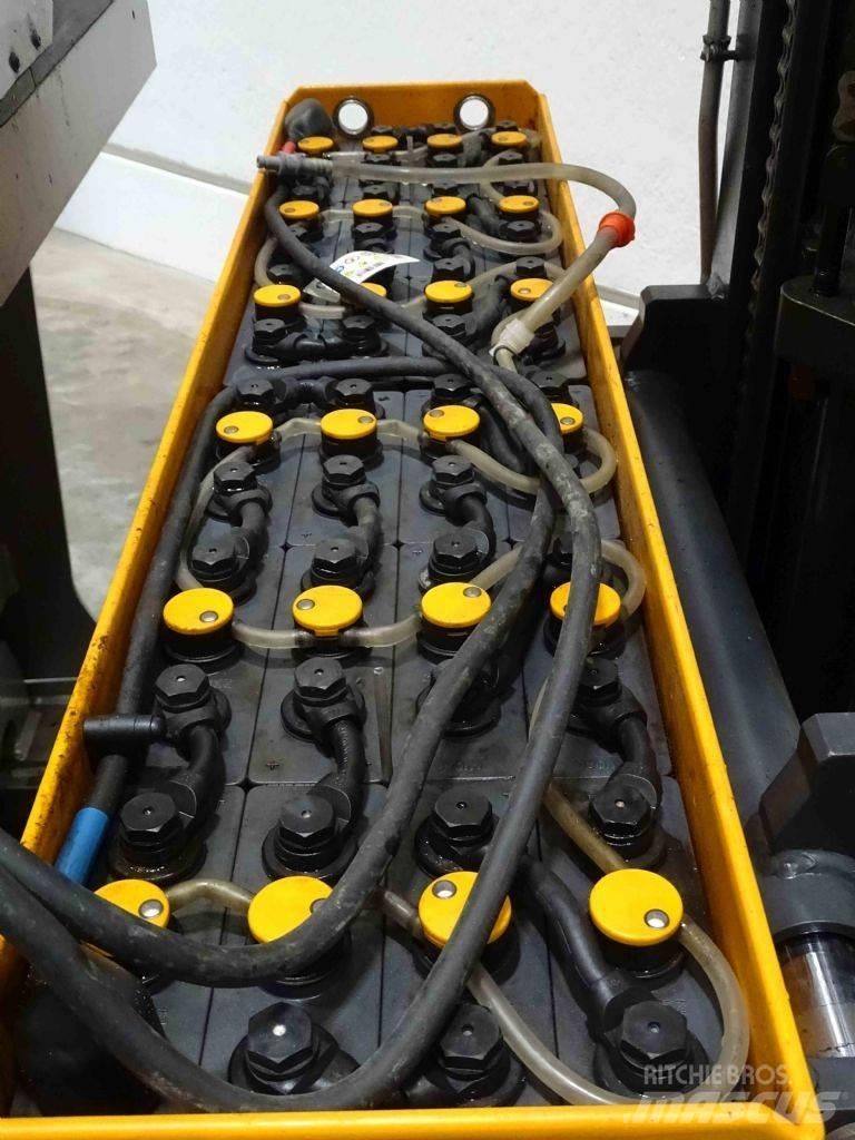 Still FM-X14 Reachtruck