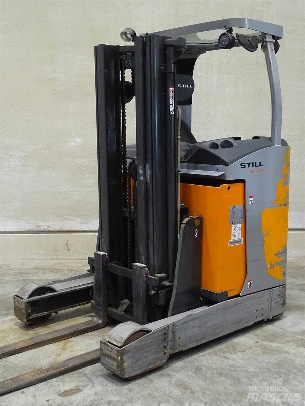 Still FM-X14 Reachtruck