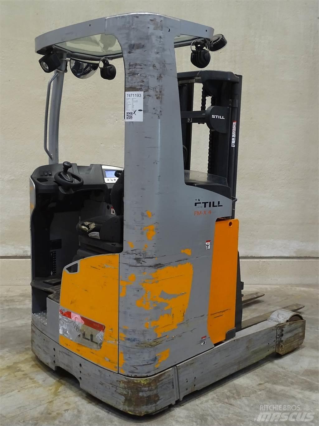 Still FM-X14 Reachtruck