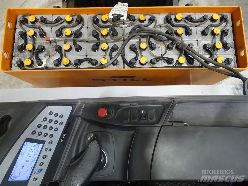 Still FM-X14 Reachtruck
