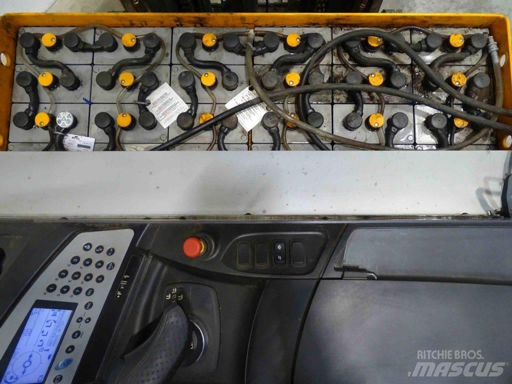 Still FM-X14 Reachtruck