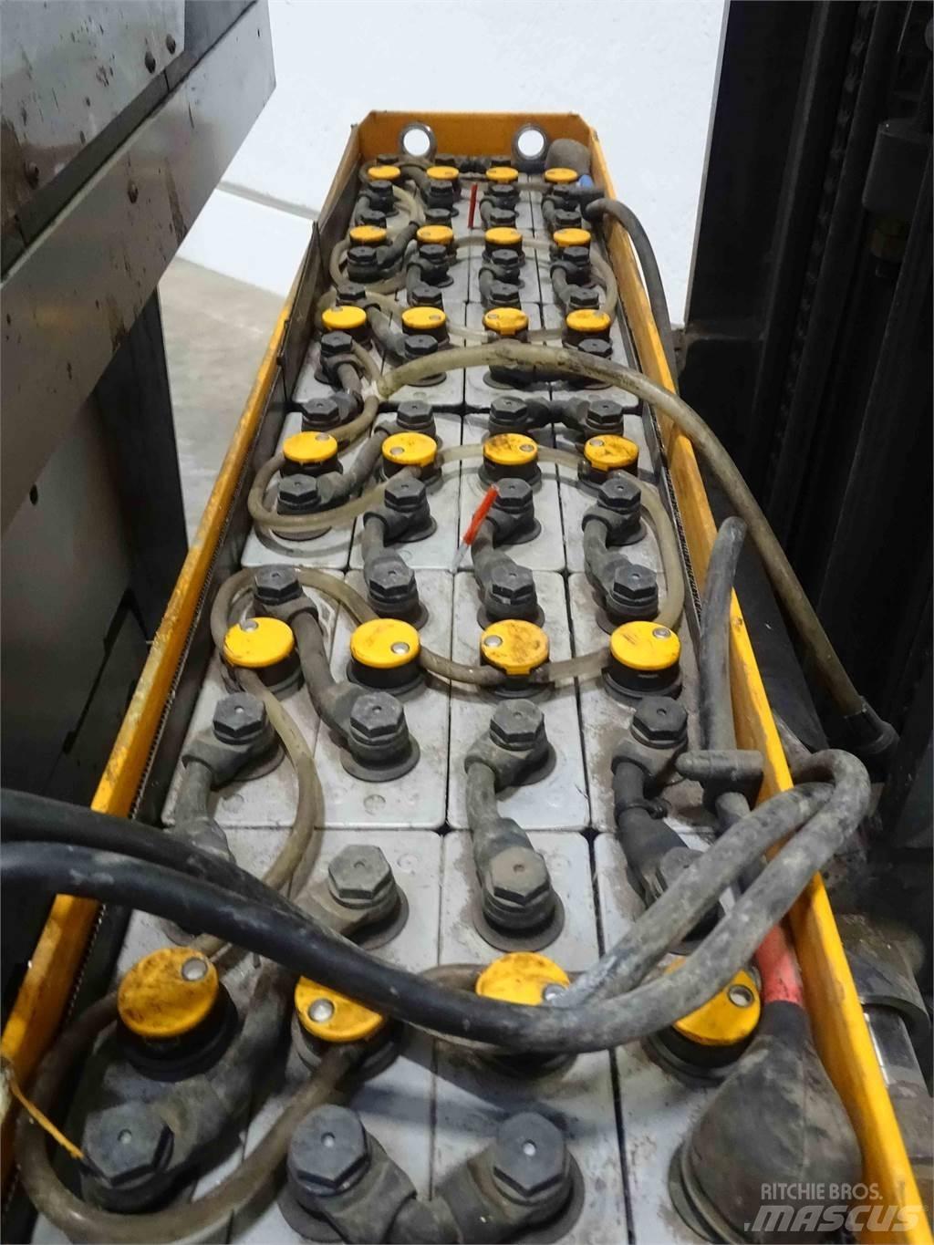 Still FM-X14 Reachtruck
