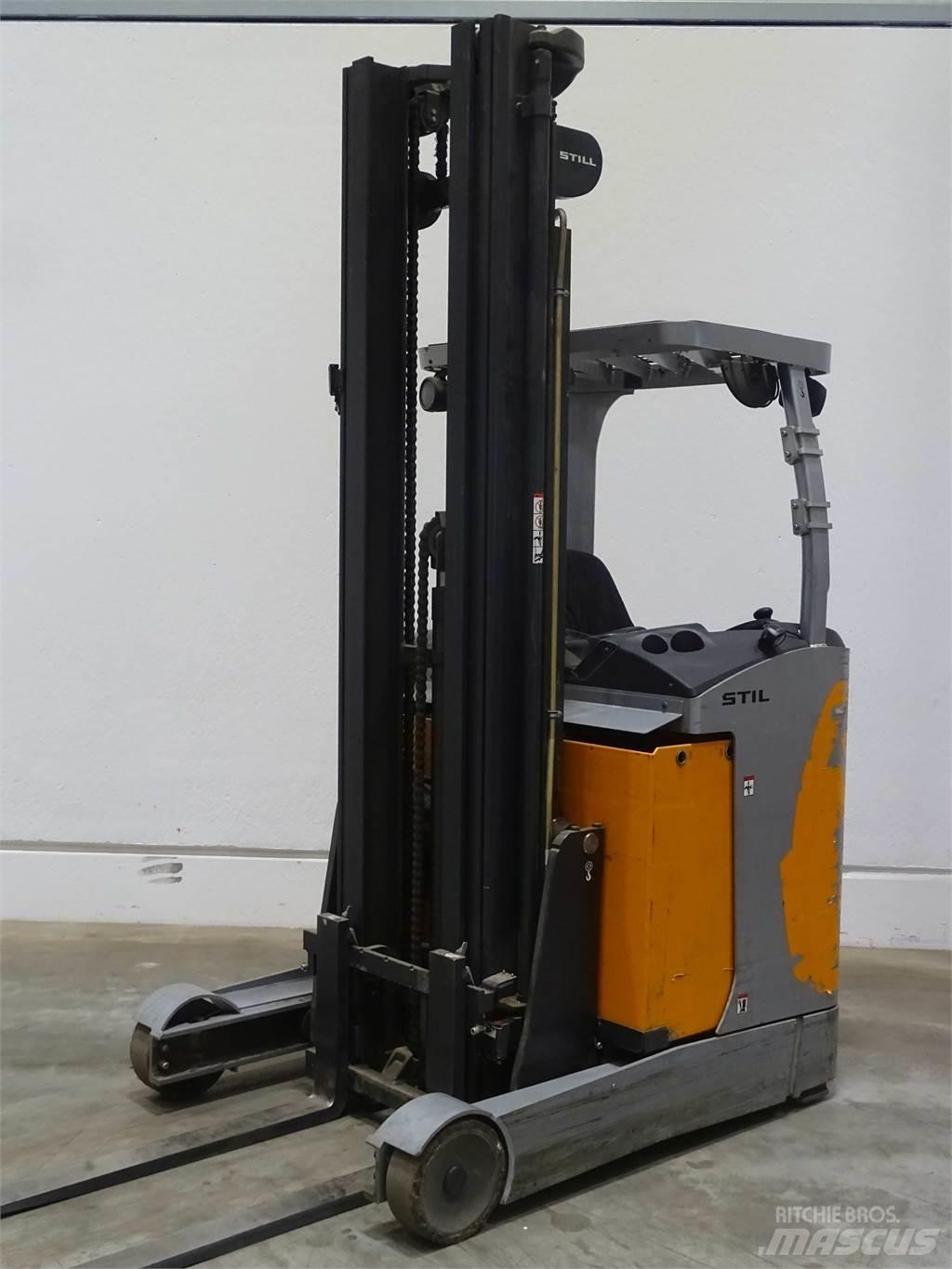 Still FM-X14 Reachtruck