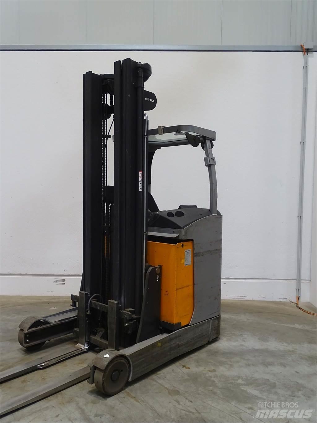 Still FM-X14 Reachtruck