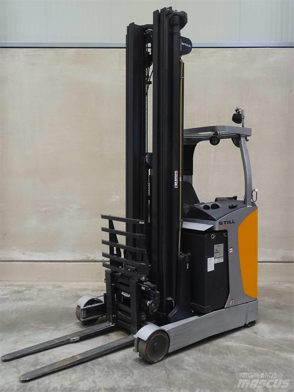 Still FM-X14 Reachtruck