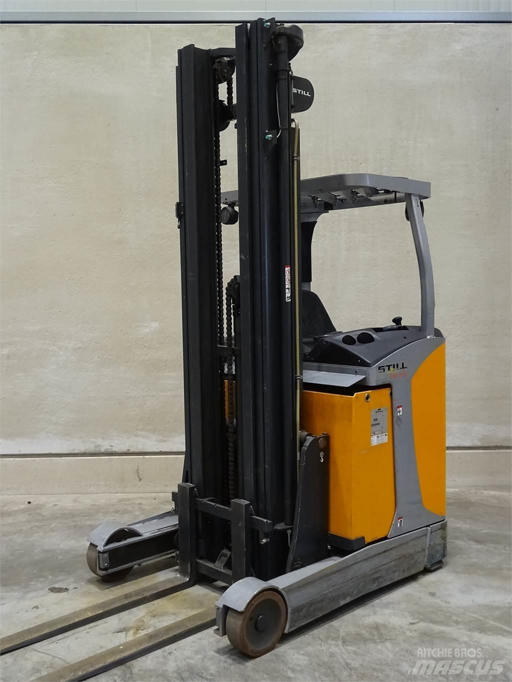Still FM-X14 Reachtruck