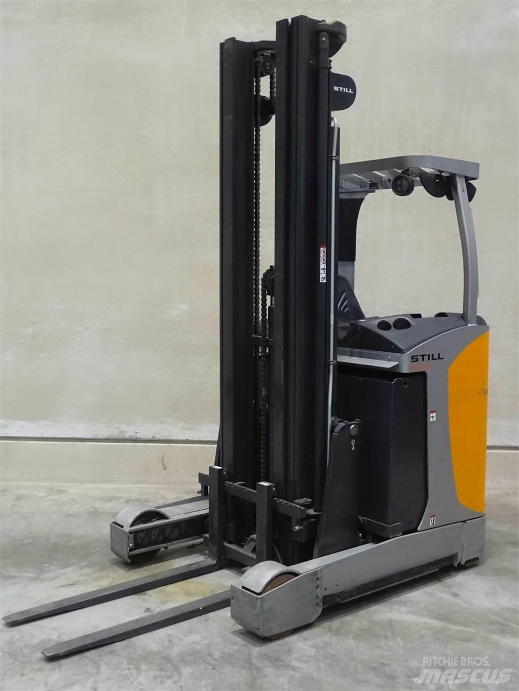 Still FM-X14 Reachtruck