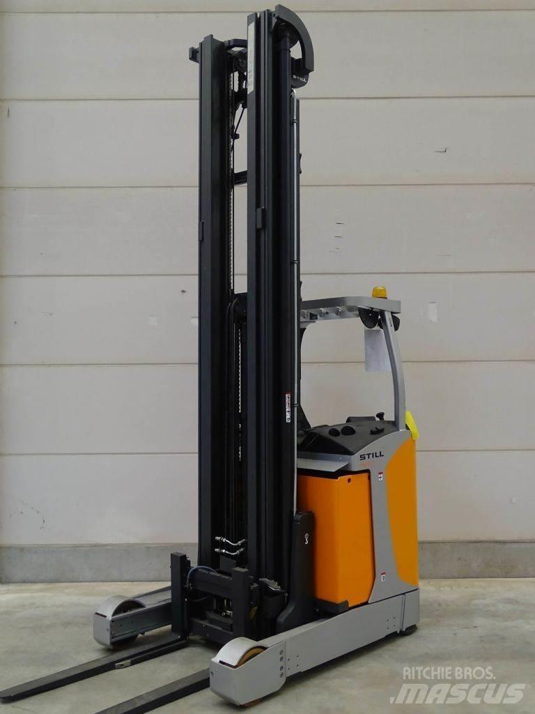 Still FM-X17 Reachtruck