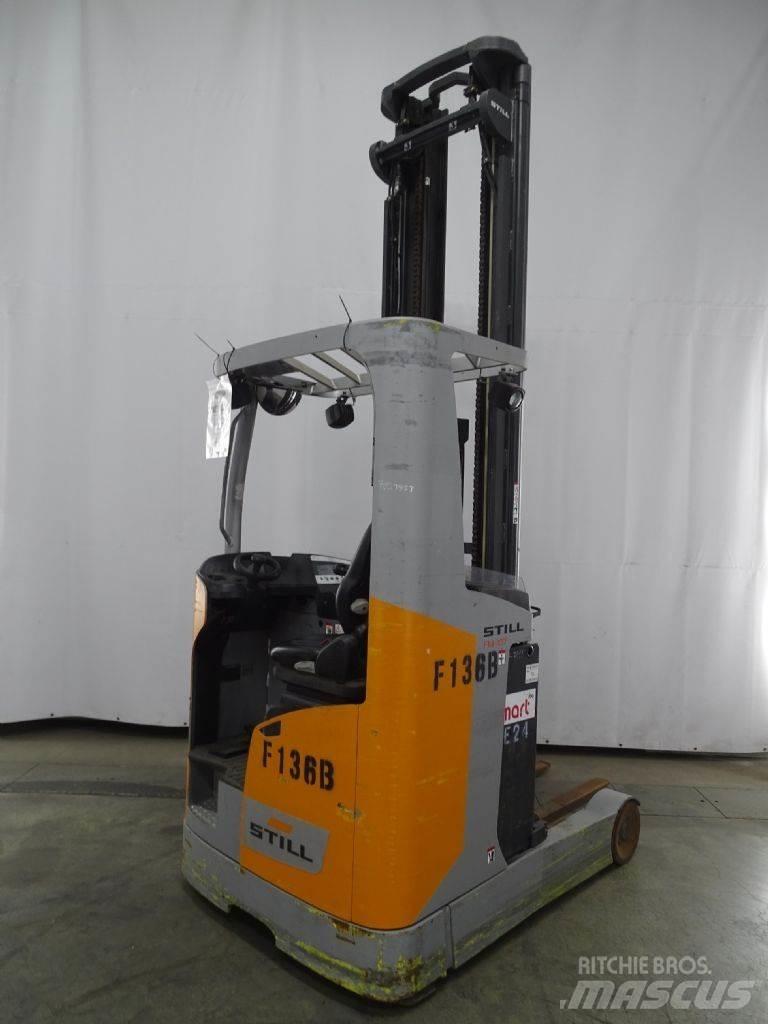 Still FM-X17 Reachtruck