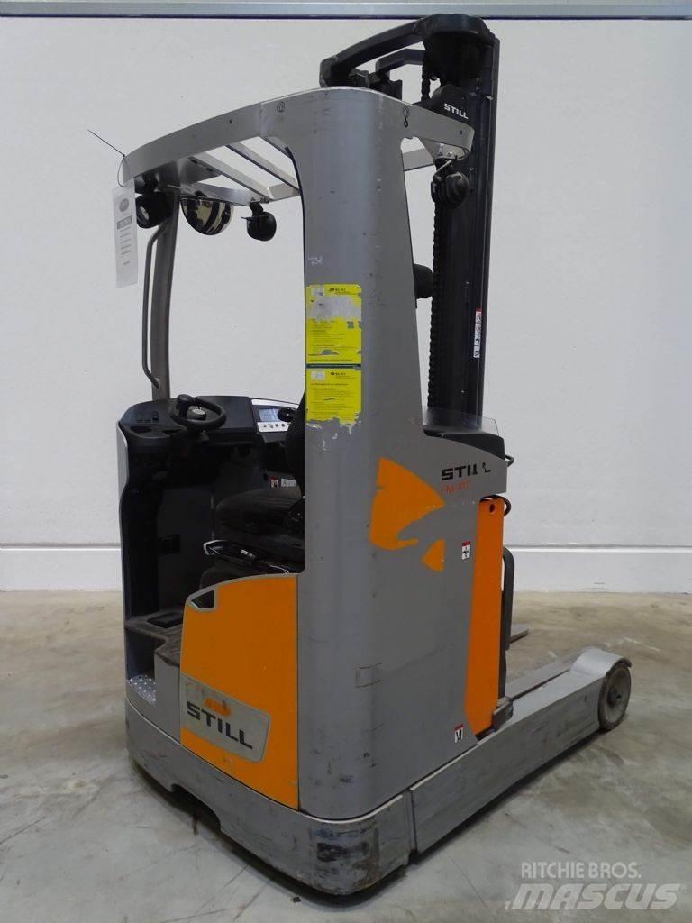 Still FM-X17 Reachtruck