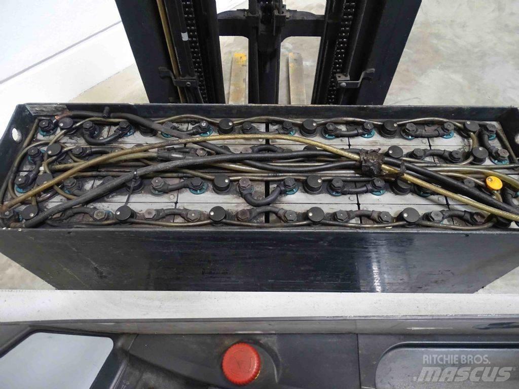 Still FM-X17 Reachtruck